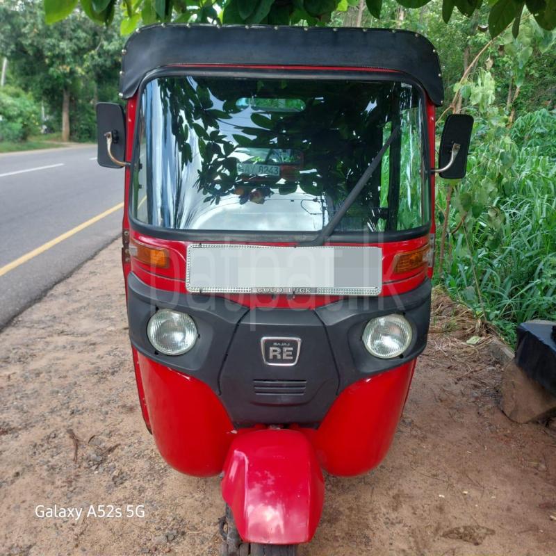 Bajaj Three Wheel 2018 - பயன்படுத்தப்பட்டது முச்சக்கர வண்டி sale in Sri Lanka - patpat.lk