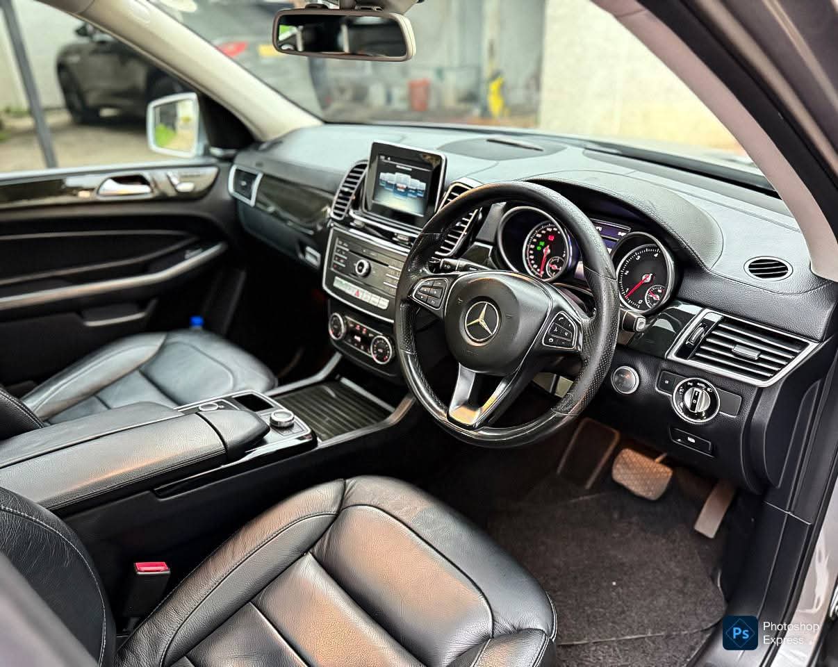 Mercedes Benz E250 2015 - பயன்படுத்தப்பட்டது SUV sale in Sri Lanka - patpat.lk