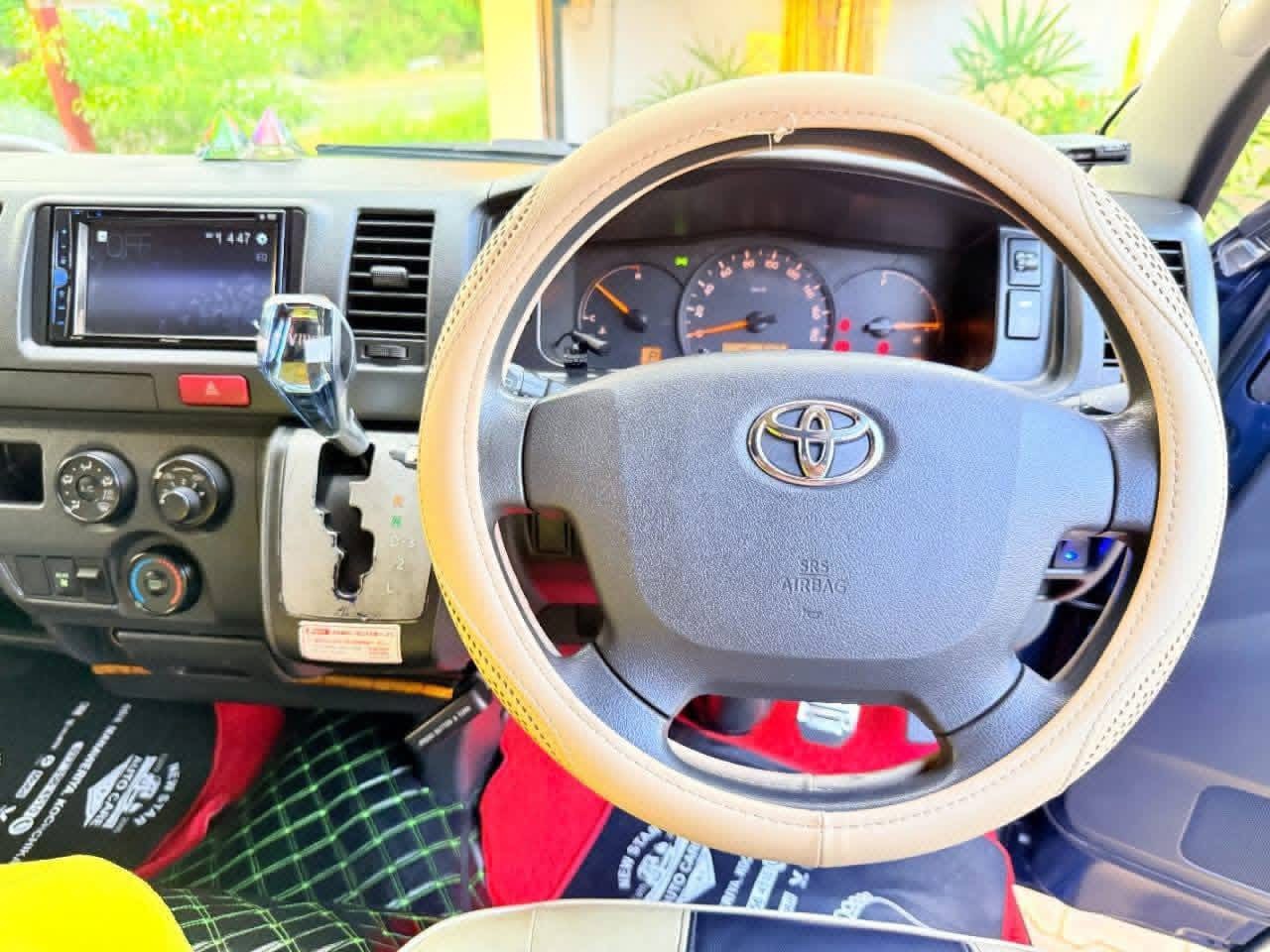 Toyota Hiace 2013 - Used Van sale in Sri Lanka - patpat.lk