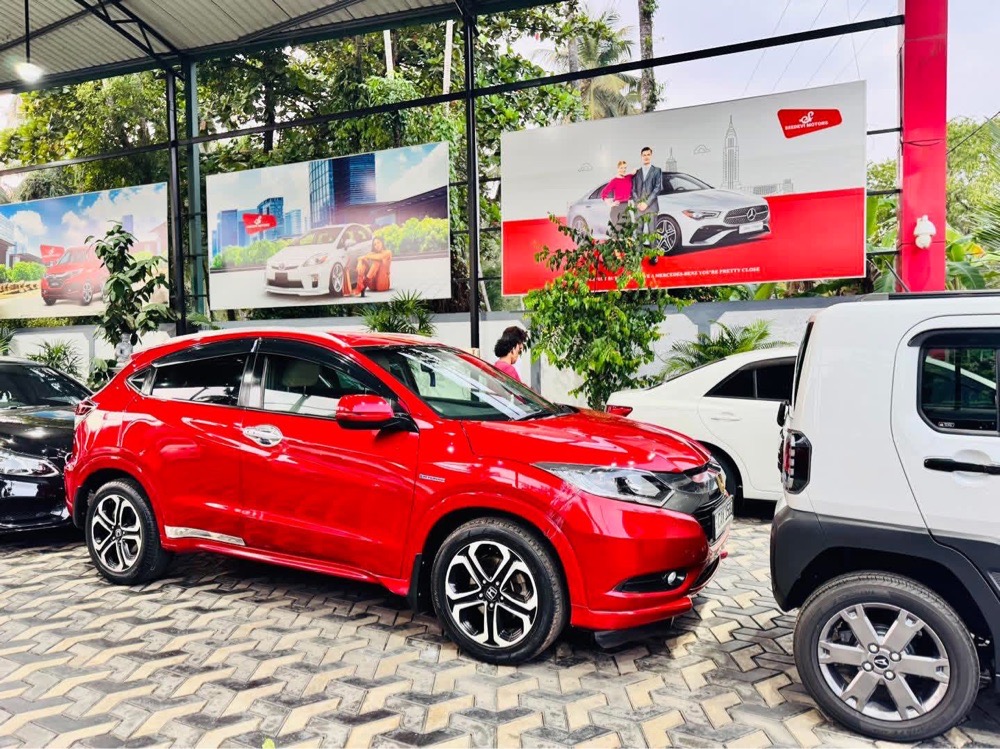 Honda Vezel 2015 - பயன்படுத்தப்பட்டது SUV sale in Sri Lanka - patpat.lk