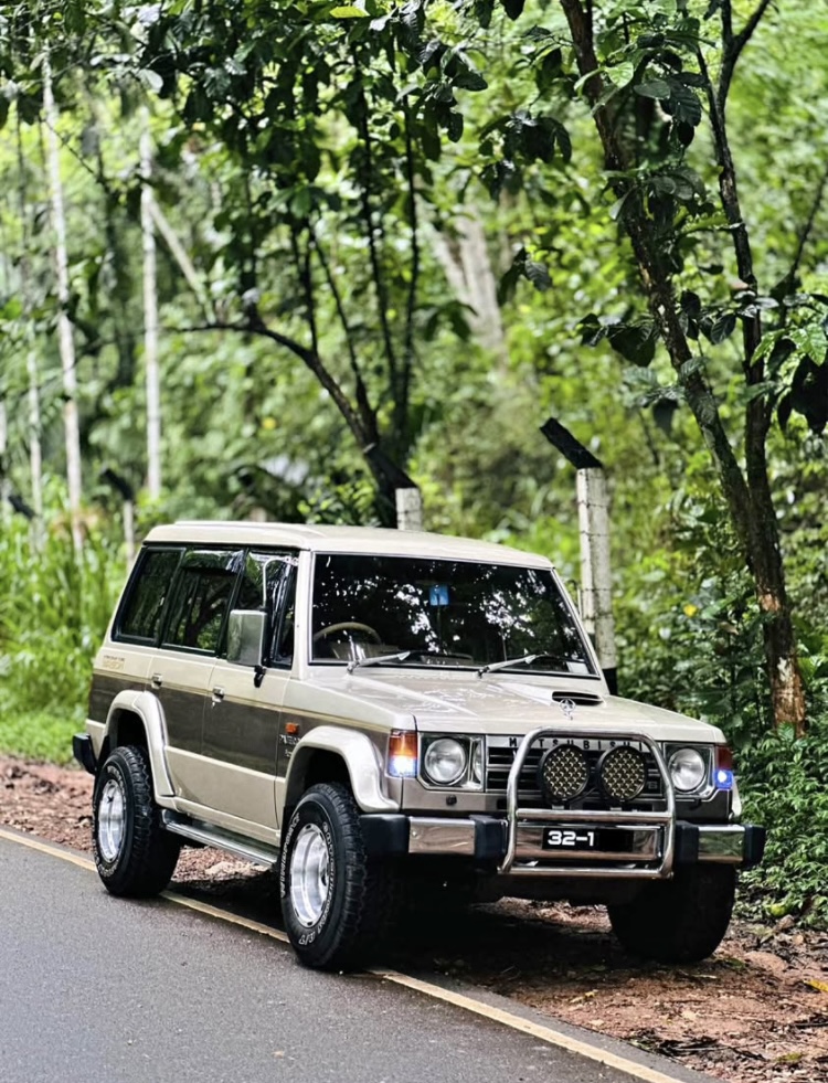Mitsubishi Pajero 1984 ads-image-1