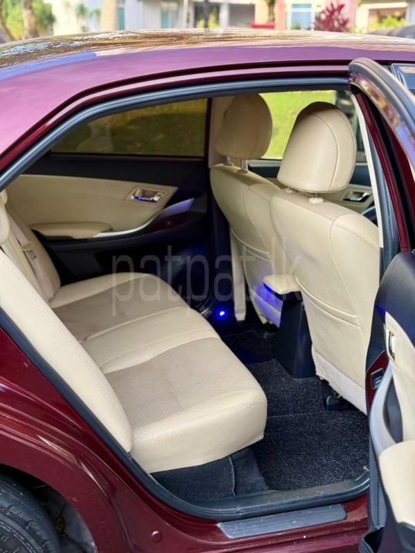 Advertisement image 5