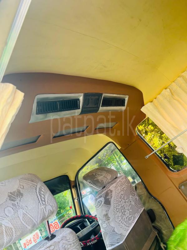 Nissan Caravan 1987 - பயன்படுத்தப்பட்டது வேன் sale in Sri Lanka - patpat.lk
