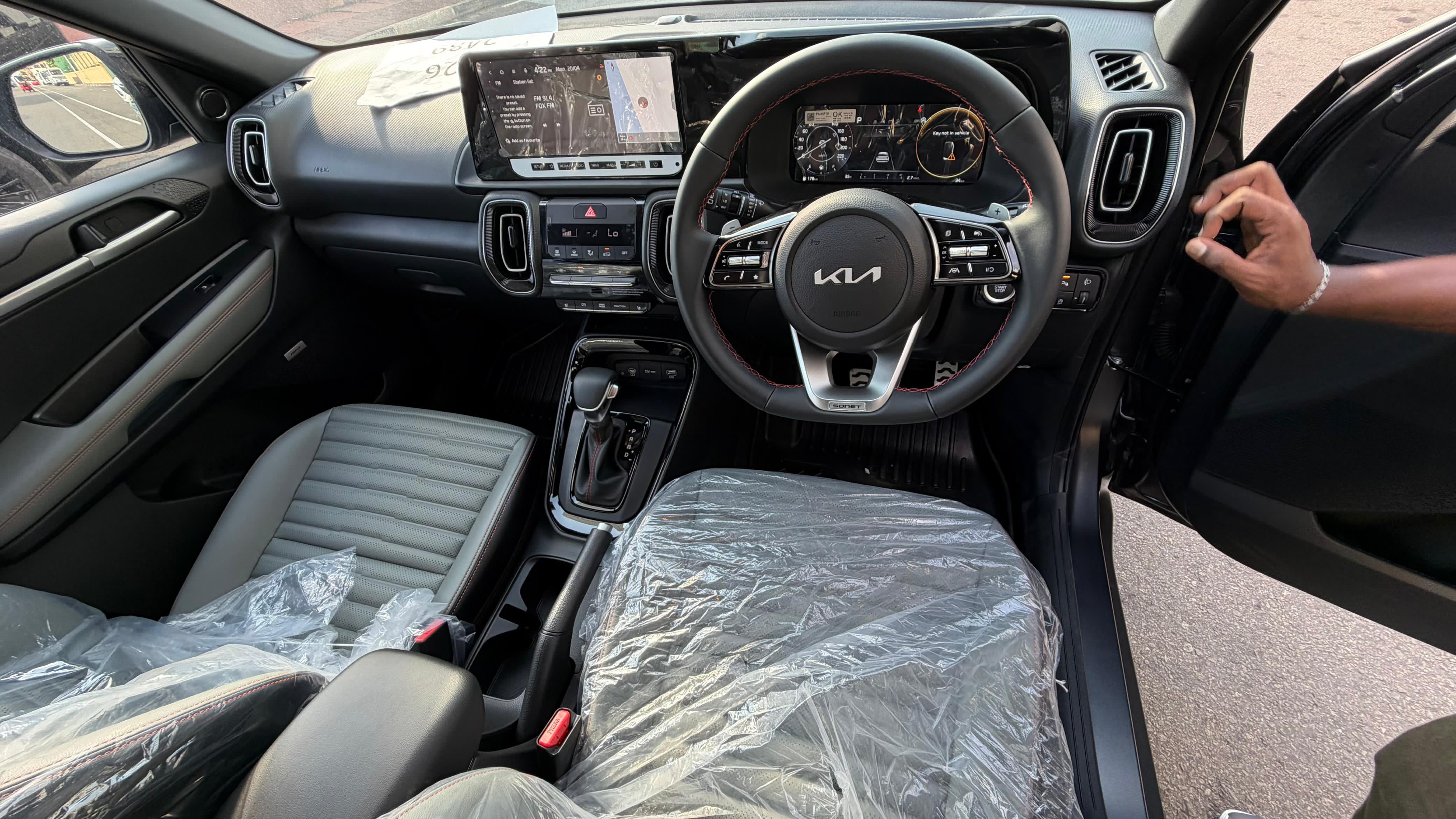 KIA 150K 2026 - අලුත් SUV රථය sale in Sri Lanka - patpat.lk