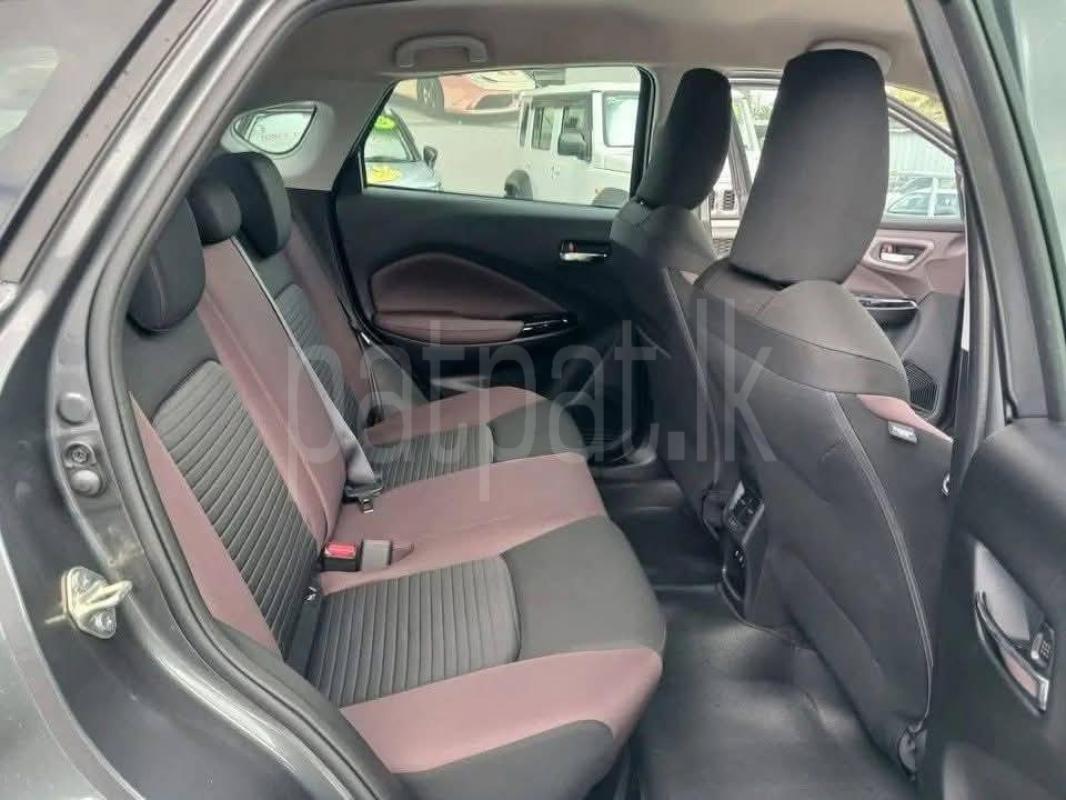 Advertisement image 6