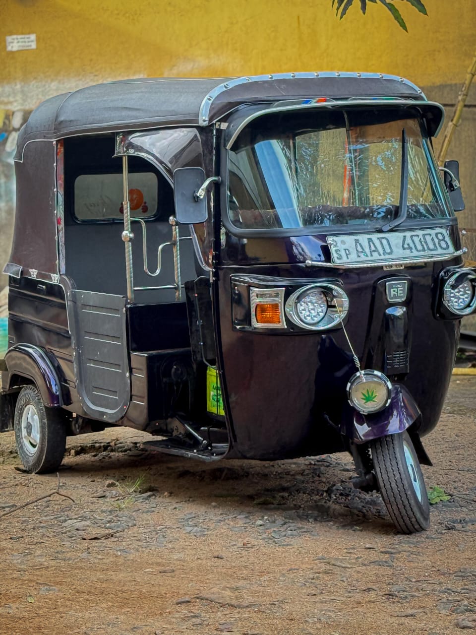 Bajaj 4 stroke 2012 - Used Three wheeler sale in Sri Lanka - patpat.lk