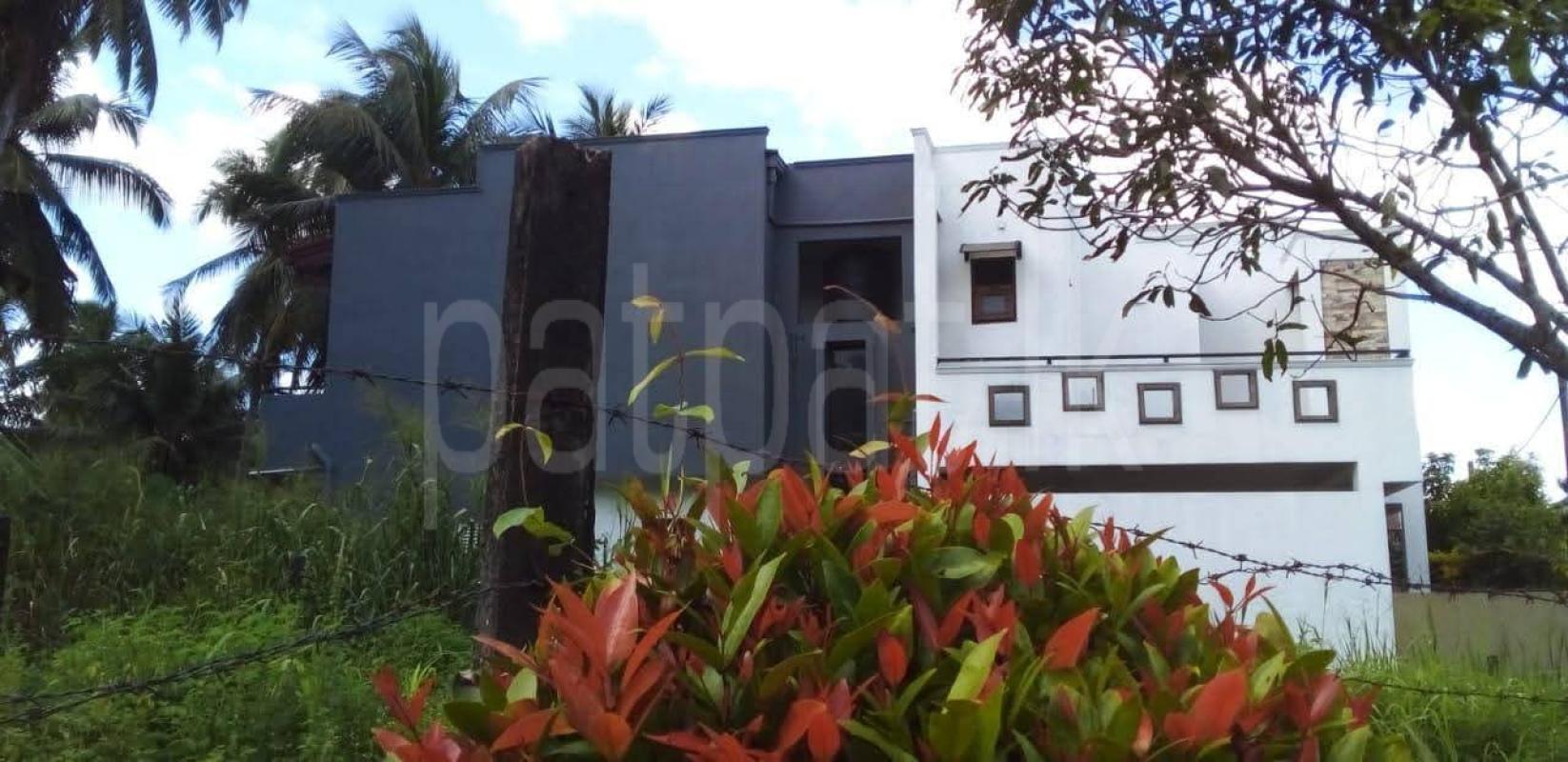 House for Sale in Athurugiriya ads-image-1