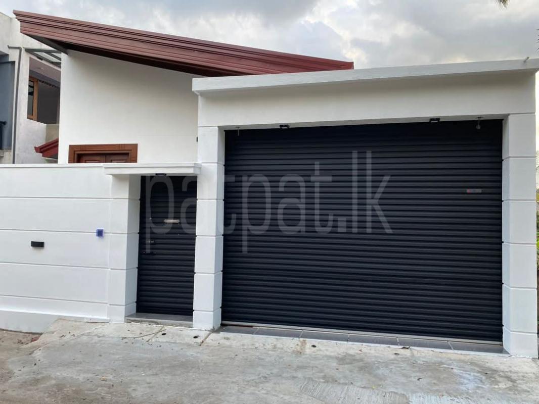 Advertisement image 4