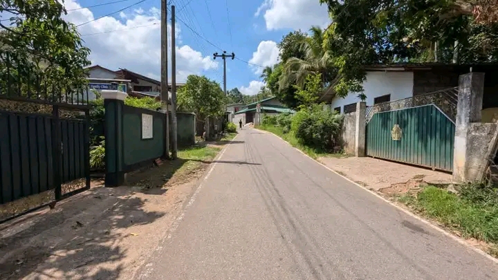 Commercial Land for Sale in Minuwangoda