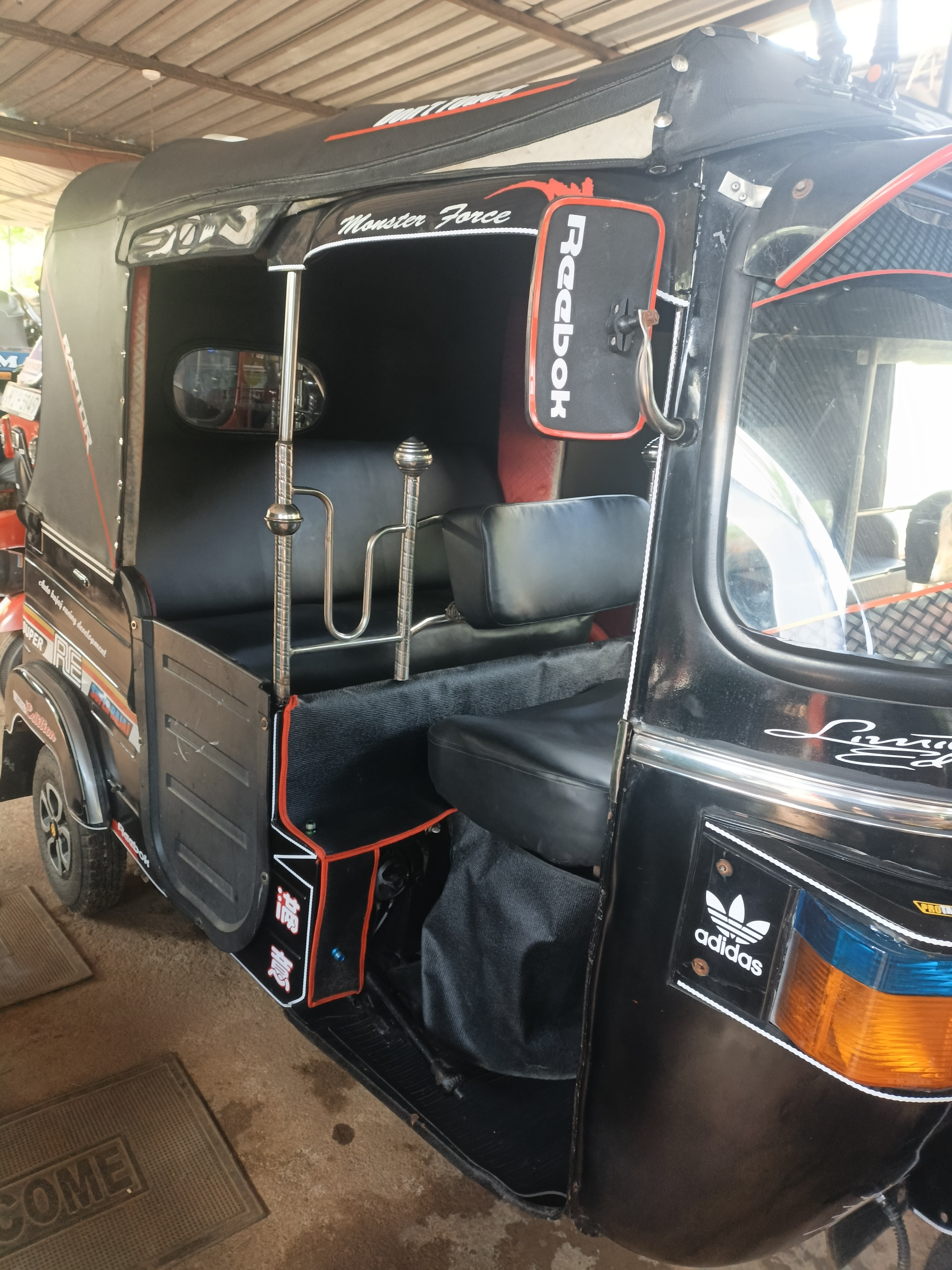 Bajaj 2 stroke 2002 - භාවිතා කරන ලද ත්‍රිරෝද රථය sale in Sri Lanka - patpat.lk