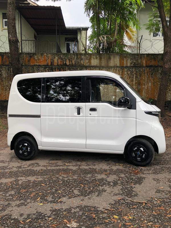 Advertisement image 4