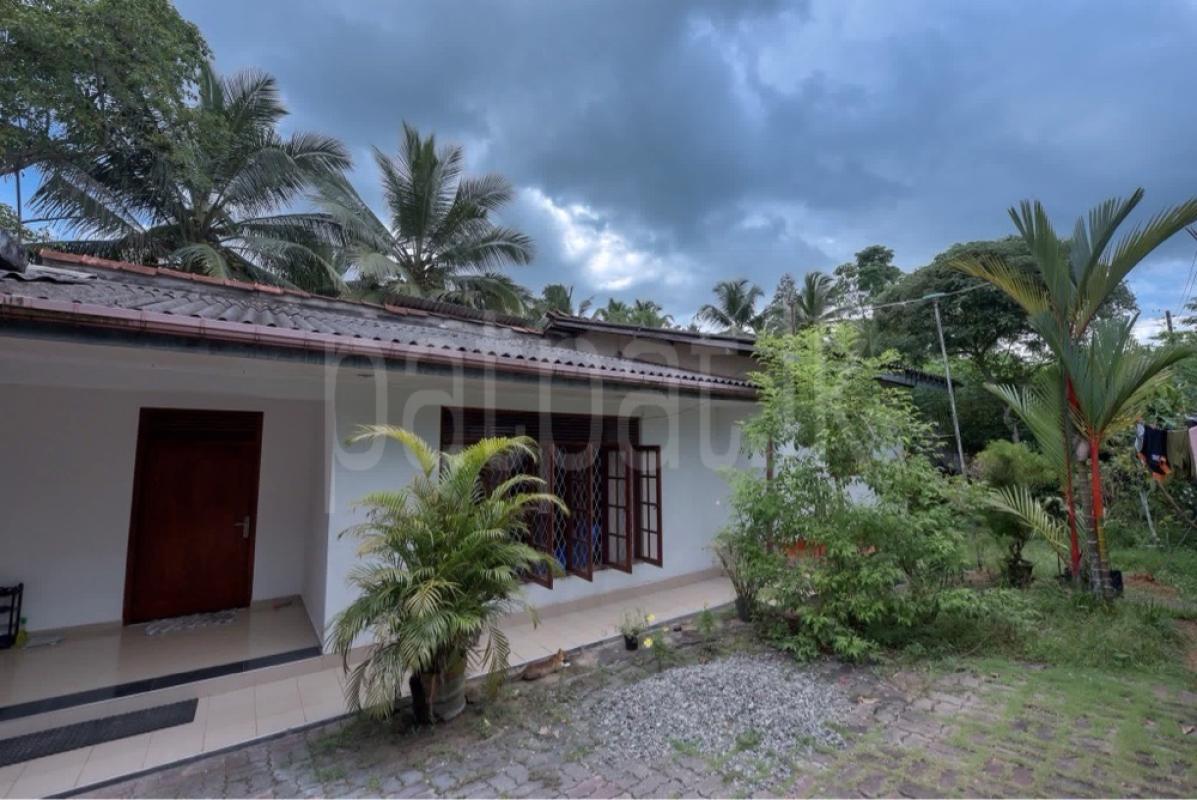 House for Sale in Gonapola Junction ads-image-1