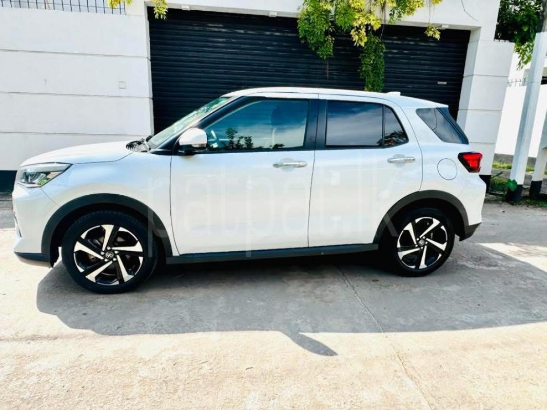 Advertisement image 4