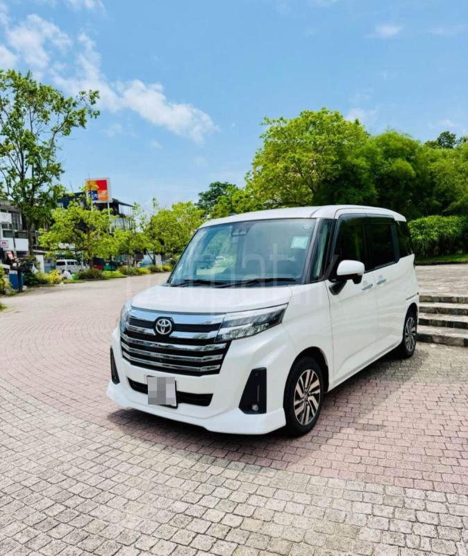 Toyota Roomy 2024 - භාවිතා කරන ලද කාර් sale in Sri Lanka - patpat.lk