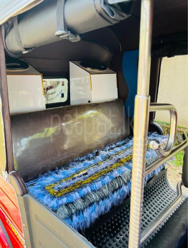 Advertisement image 3