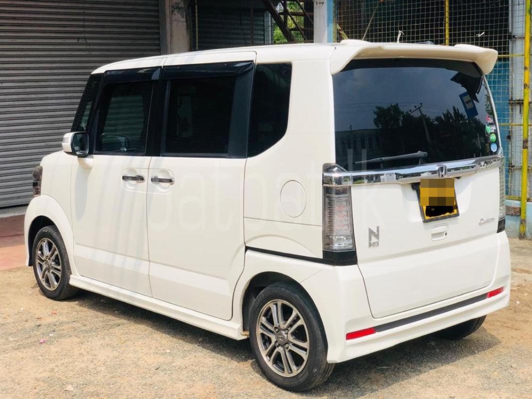 Advertisement image 1