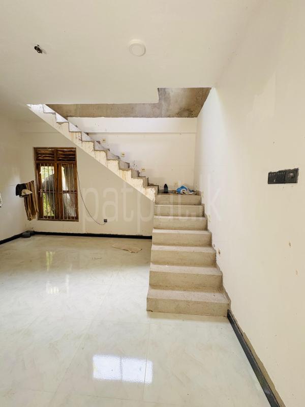 premium-listing-image