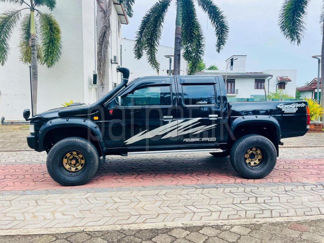 Advertisement image 6