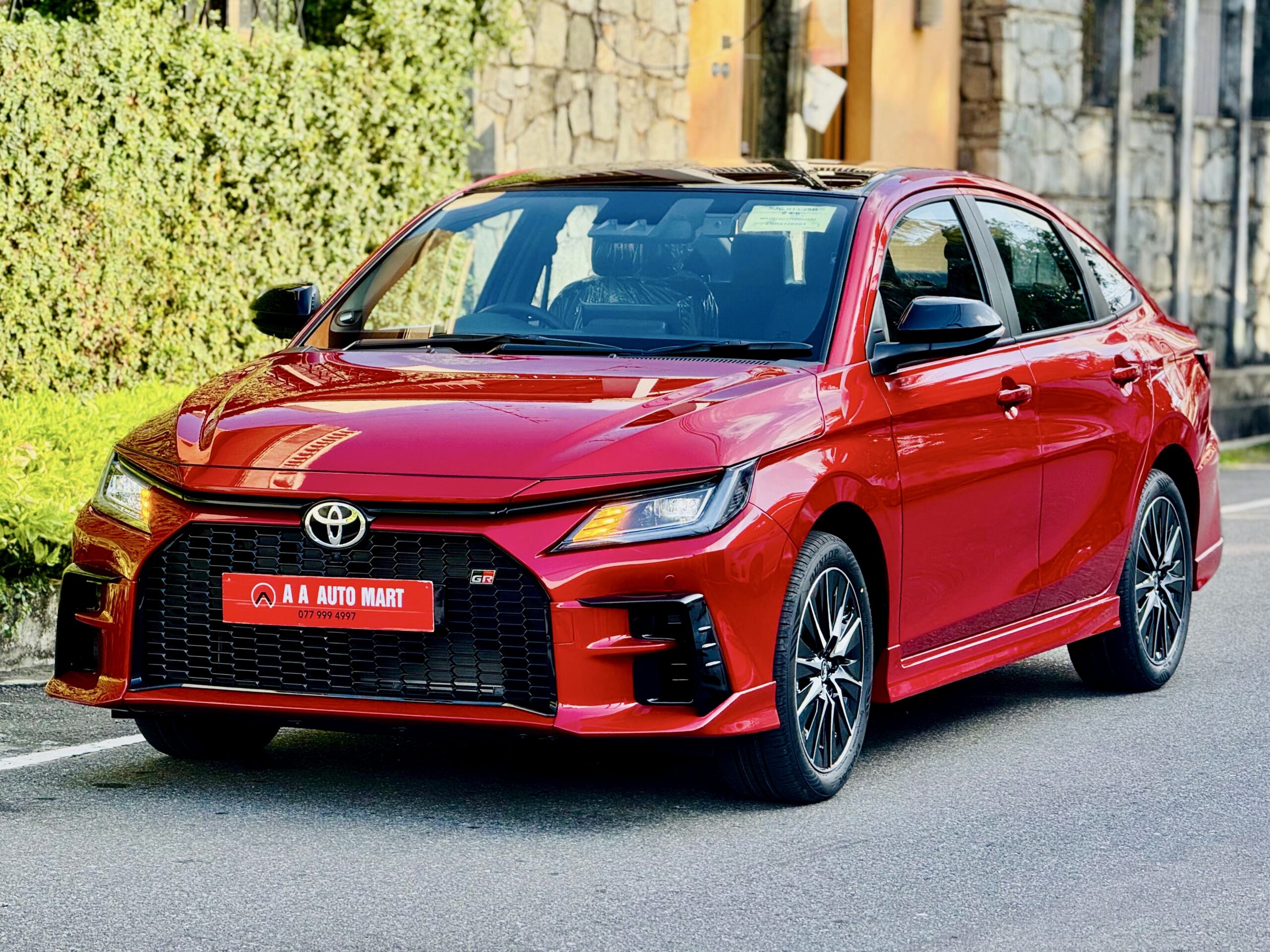 Toyota Yaris Ativ 2025 - சான்றளிக்கப்பட்டது கார் sale in Sri Lanka - patpat.lk