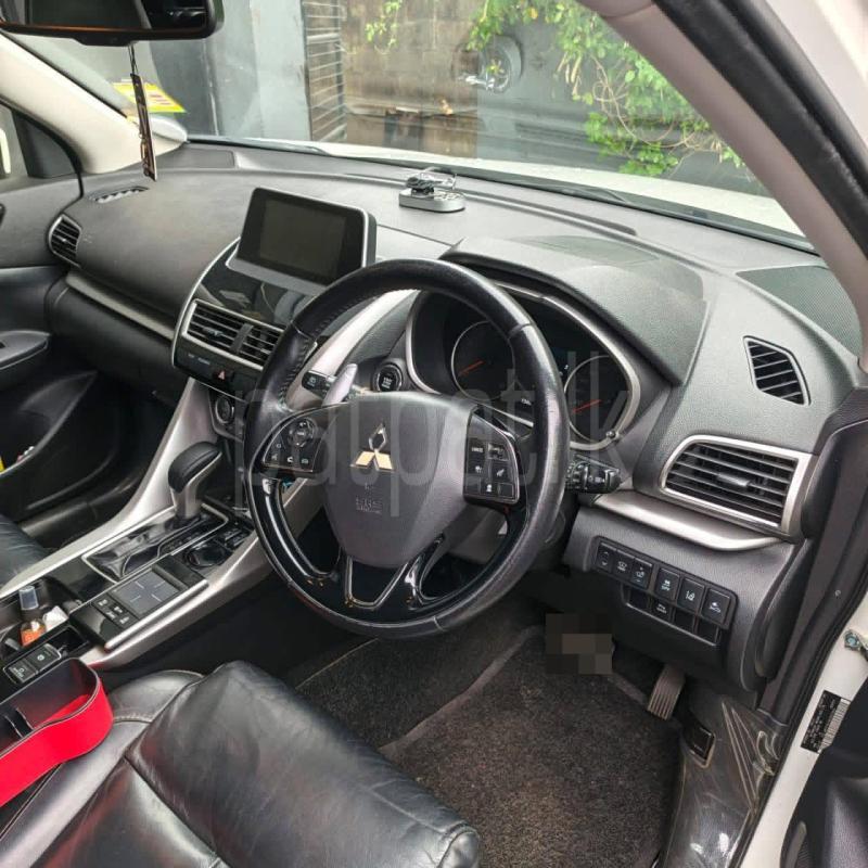 Mitsubishi Eclipse 2018 - Used SUV sale in Sri Lanka - patpat.lk