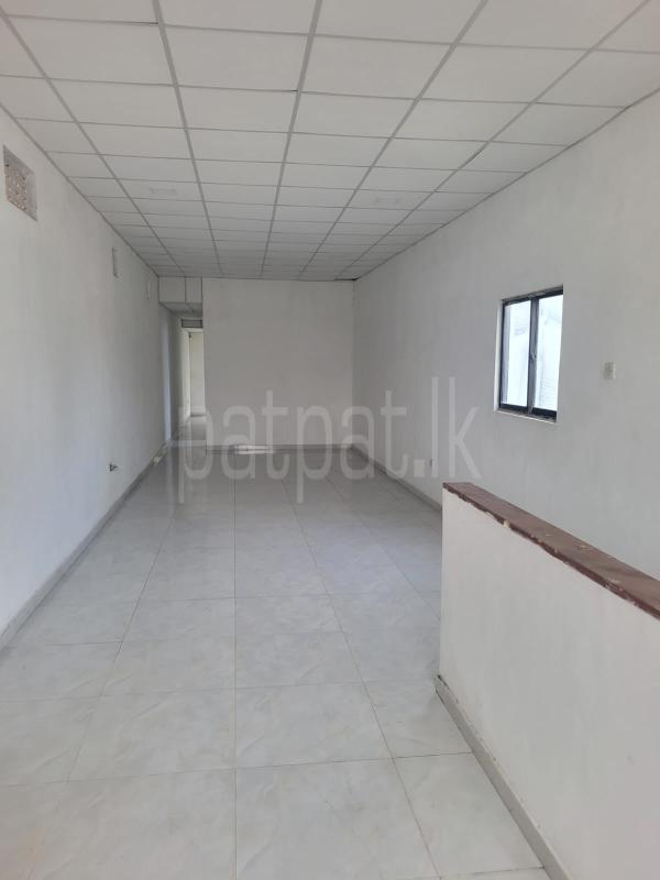 Building for Rent in Pethiyagoda