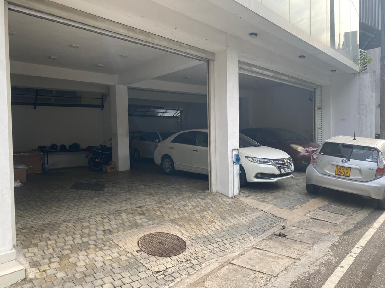 Building for Rent in Borella (Colombo 08)