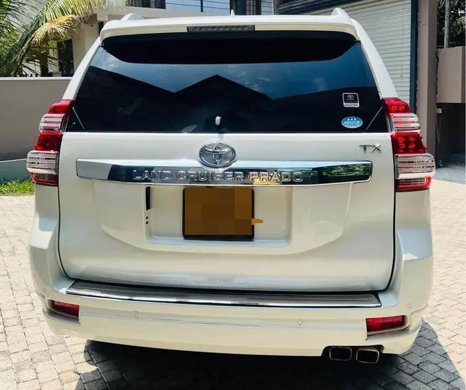 Toyota Land Cruiser 2015 - Used SUV sale in Sri Lanka - patpat.lk