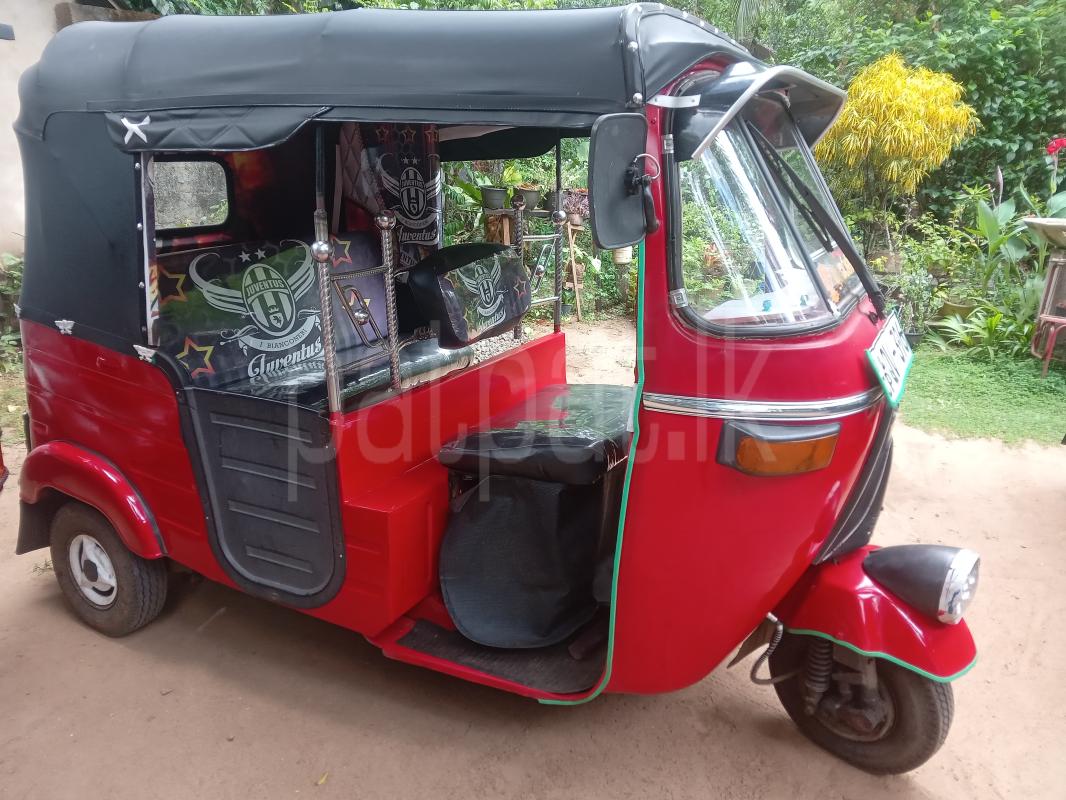 Bajaj Three Wheel 2009 - භාවිතා කරන ලද ත්‍රිරෝද රථය sale in Sri Lanka - patpat.lk