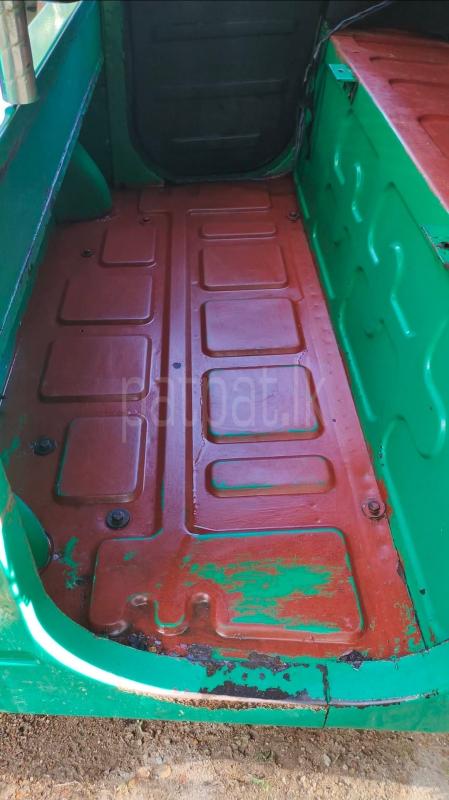 Bajaj Three Wheel 2014 - භාවිතා කරන ලද ත්‍රිරෝද රථය sale in Sri Lanka - patpat.lk