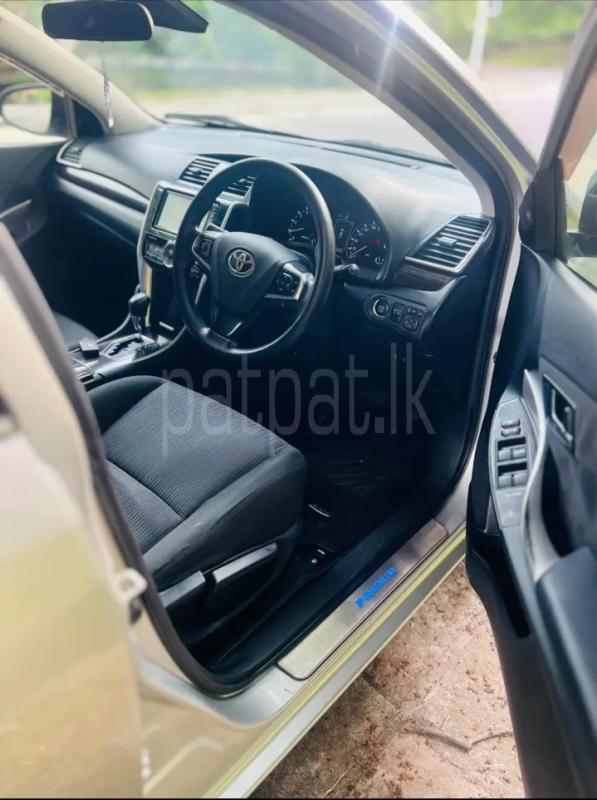 Toyota Premio 2017 - භාවිතා කරන ලද කාර් sale in Sri Lanka - patpat.lk