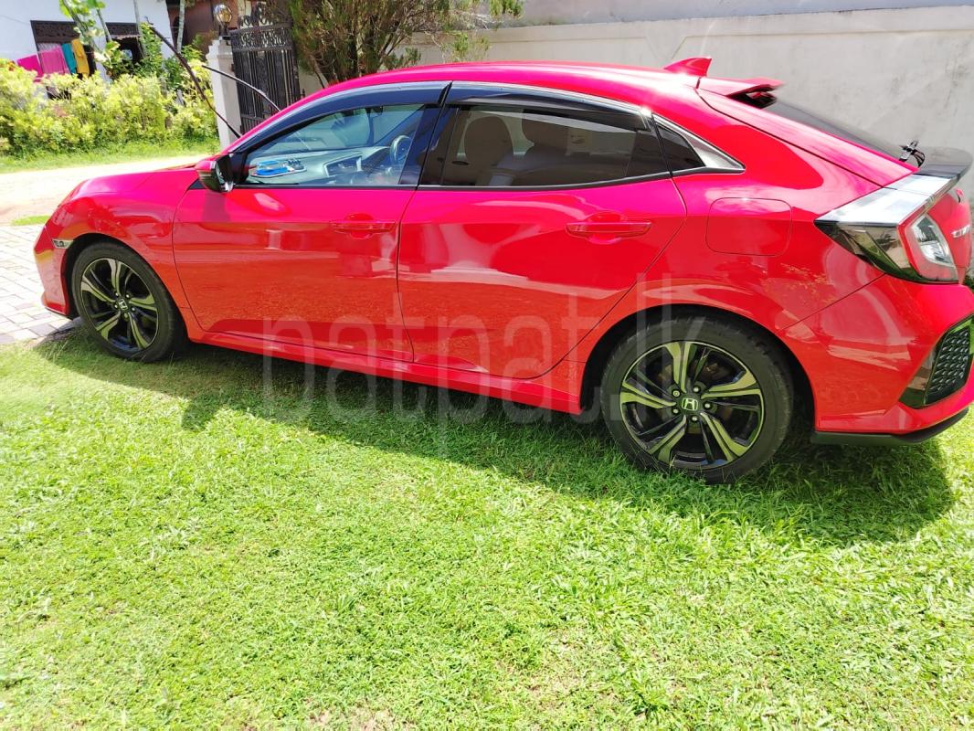 Honda Civic 2018 - பயன்படுத்தப்பட்டது கார் sale in Sri Lanka - patpat.lk