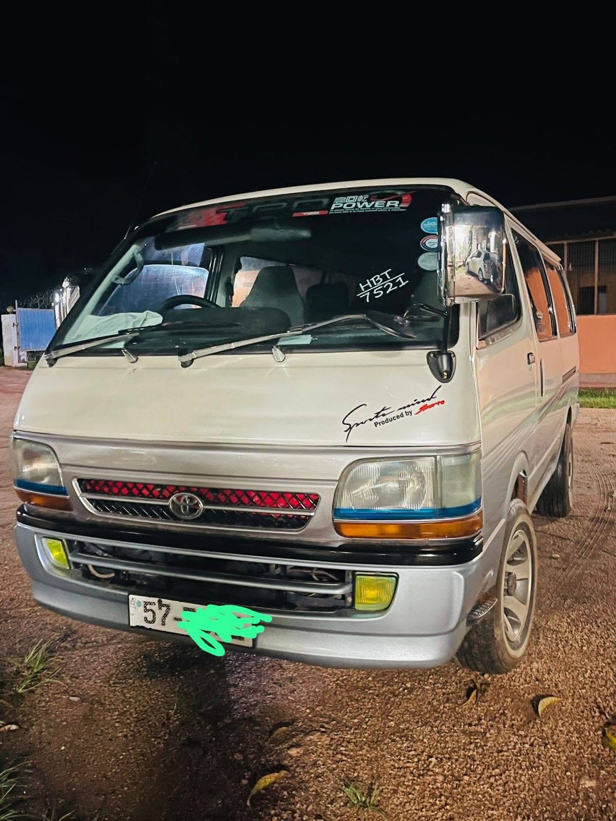 Toyota Hiace 2000 - Used Van sale in Sri Lanka - patpat.lk