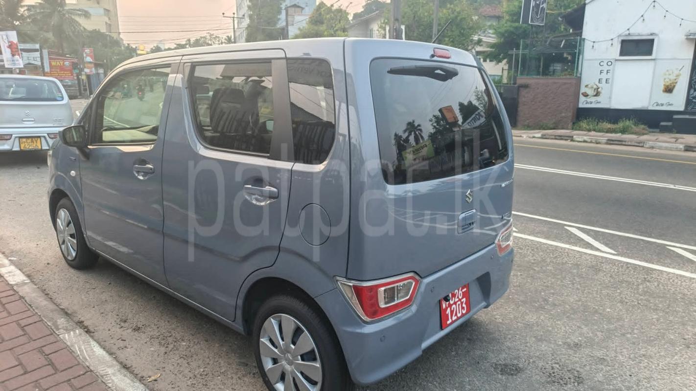 Advertisement image 3