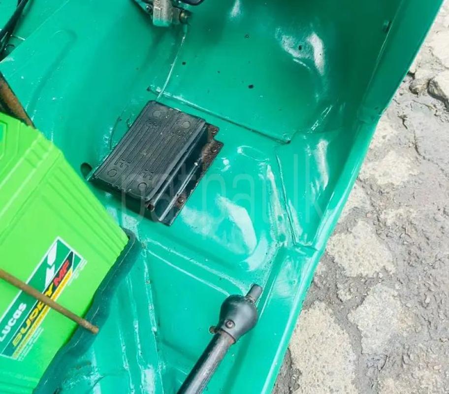 Bajaj Three Wheel 2013 - Used Three wheeler sale in Sri Lanka - patpat.lk