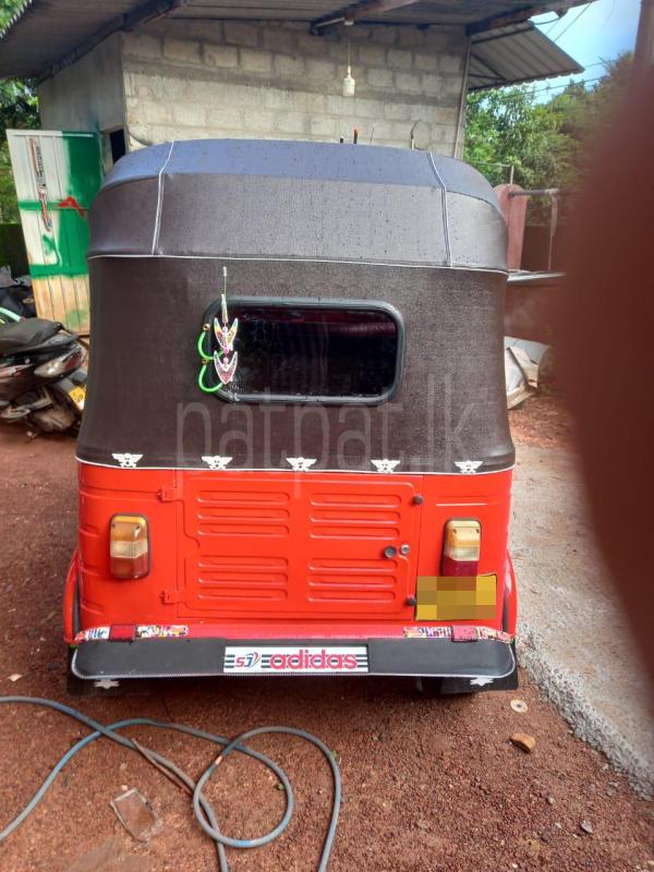 Bajaj Three Wheel 2005 - பயன்படுத்தப்பட்டது முச்சக்கர வண்டி sale in Sri Lanka - patpat.lk
