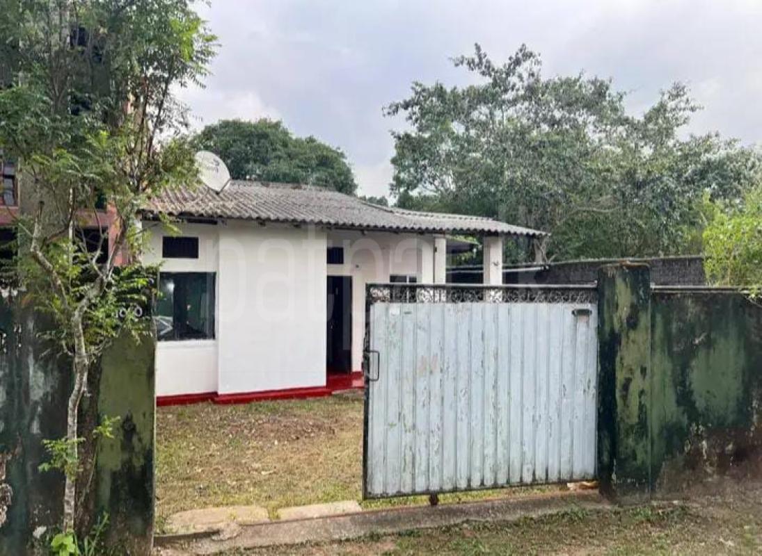 House for Sale in Athurugiriya ads-image-1