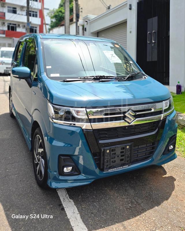 Advertisement image 4