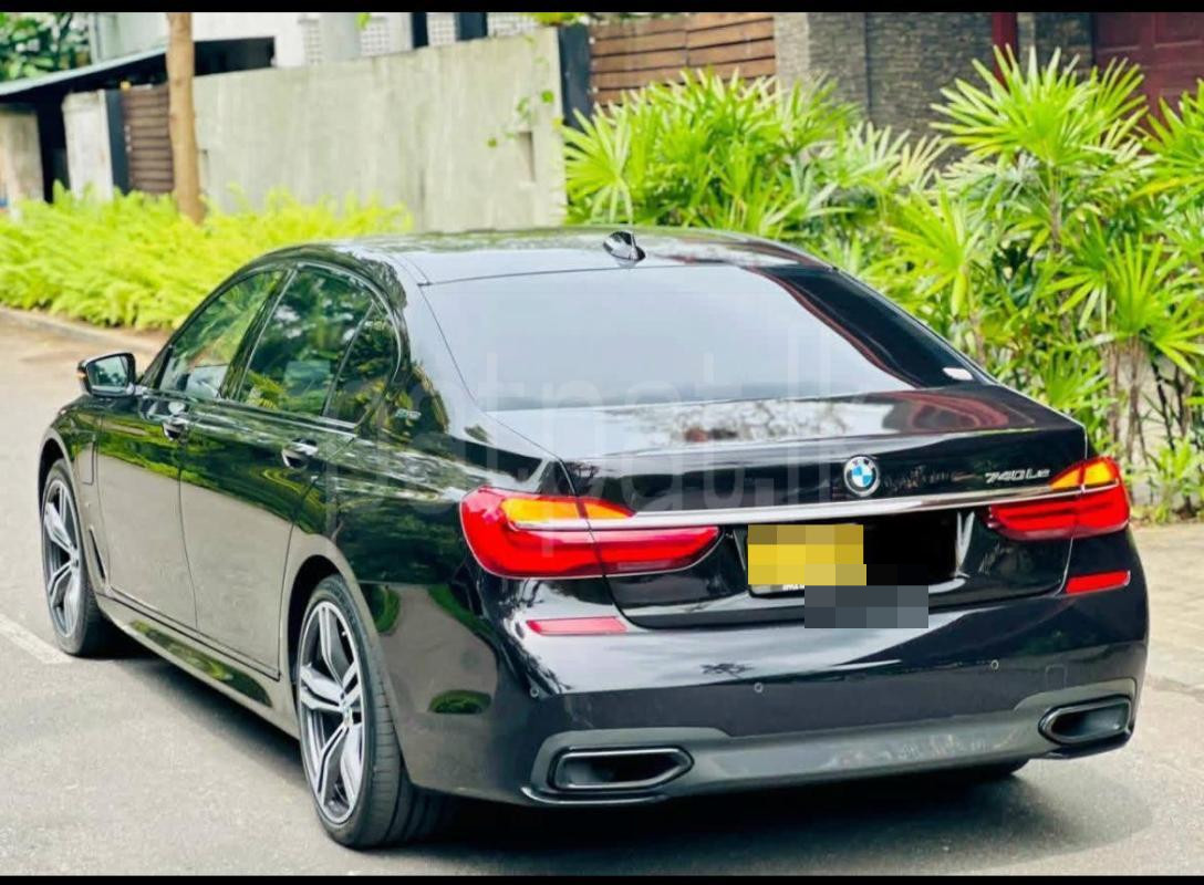 BMW 740Le 2017 - பயன்படுத்தப்பட்டது கார் sale in Sri Lanka - patpat.lk