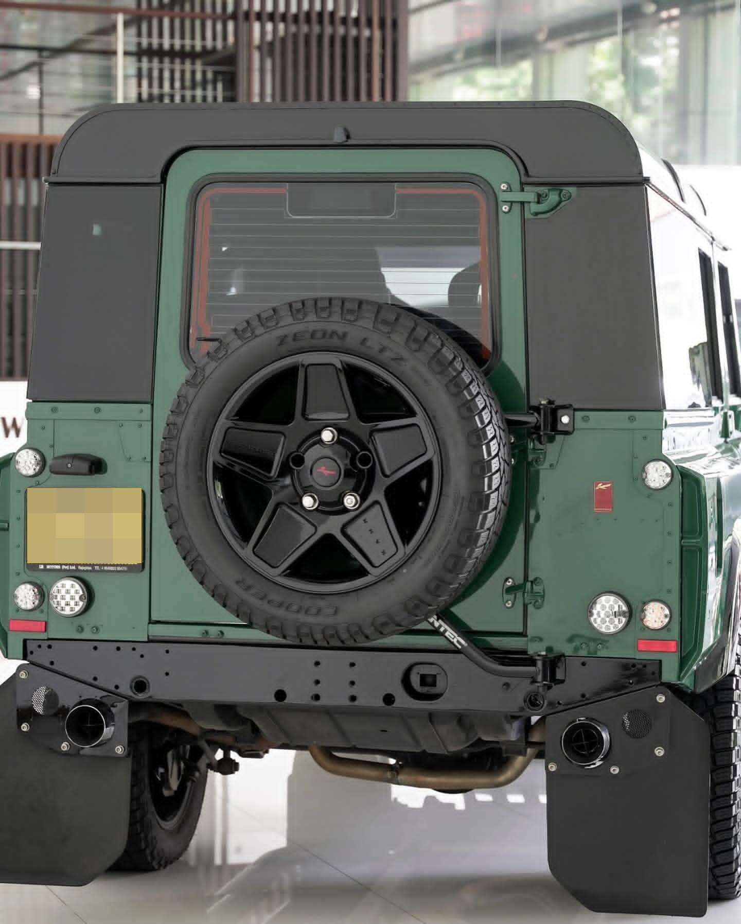 Land Rover Defender 2008 - භාවිතා කරන ලද SUV රථය sale in Sri Lanka - patpat.lk