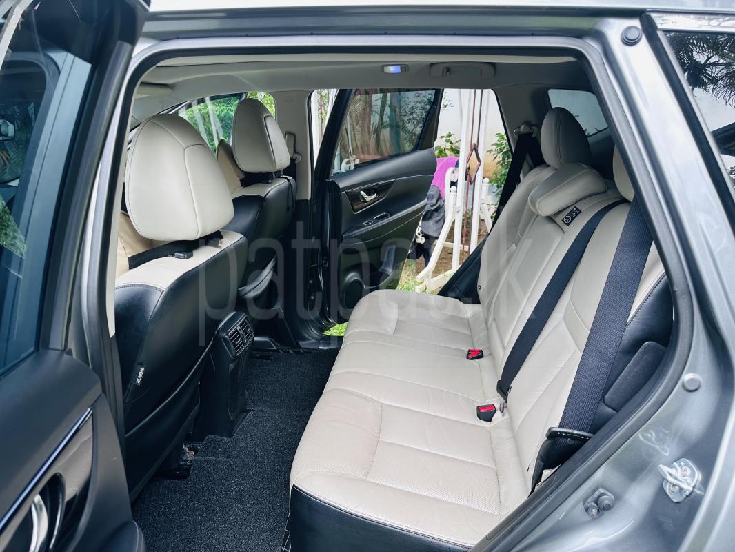 Advertisement image 6