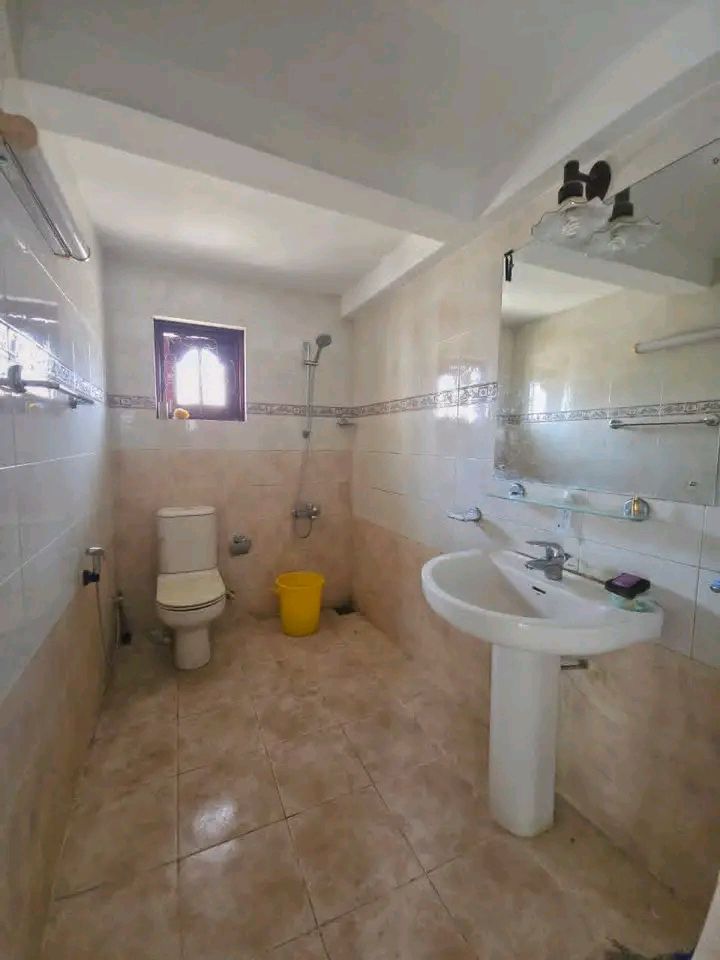House for Sale in Wellawatta (Colombo 06)