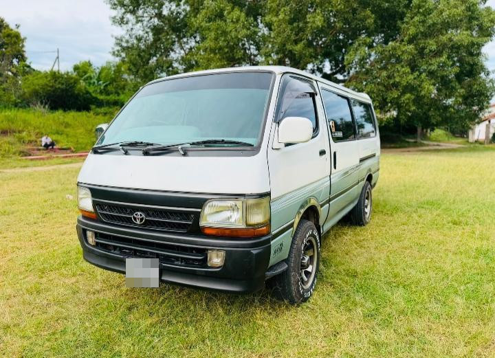 Toyota Hiace 1990 - Used Van sale in Sri Lanka - patpat.lk