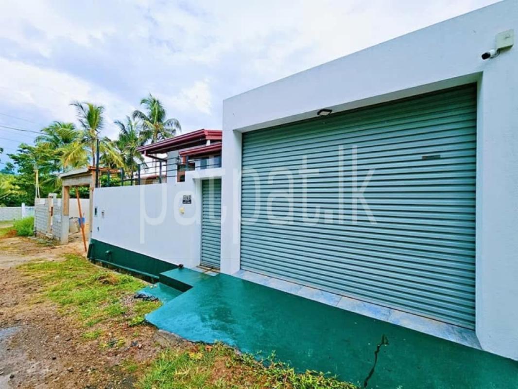 Advertisement image 1