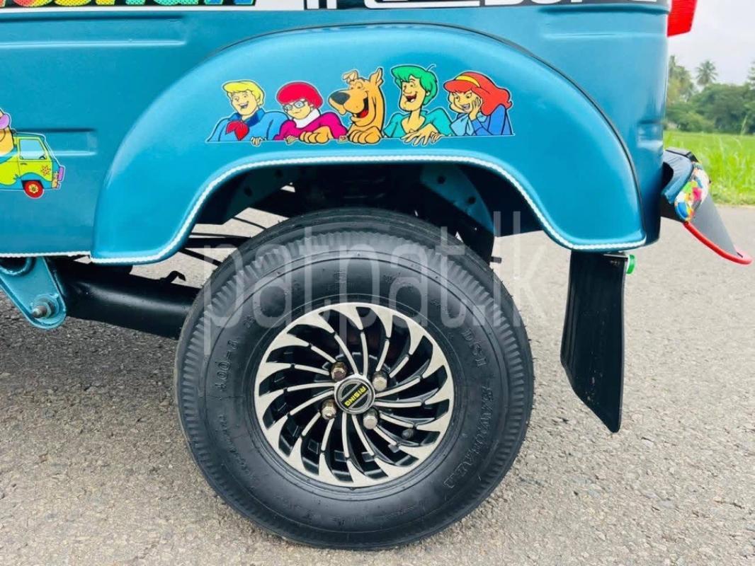 Advertisement image 5