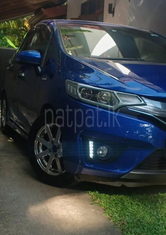 Advertisement image 5