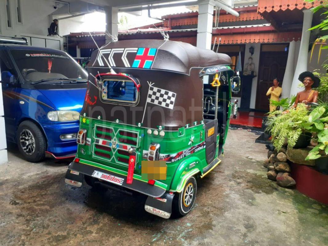 Advertisement image 3