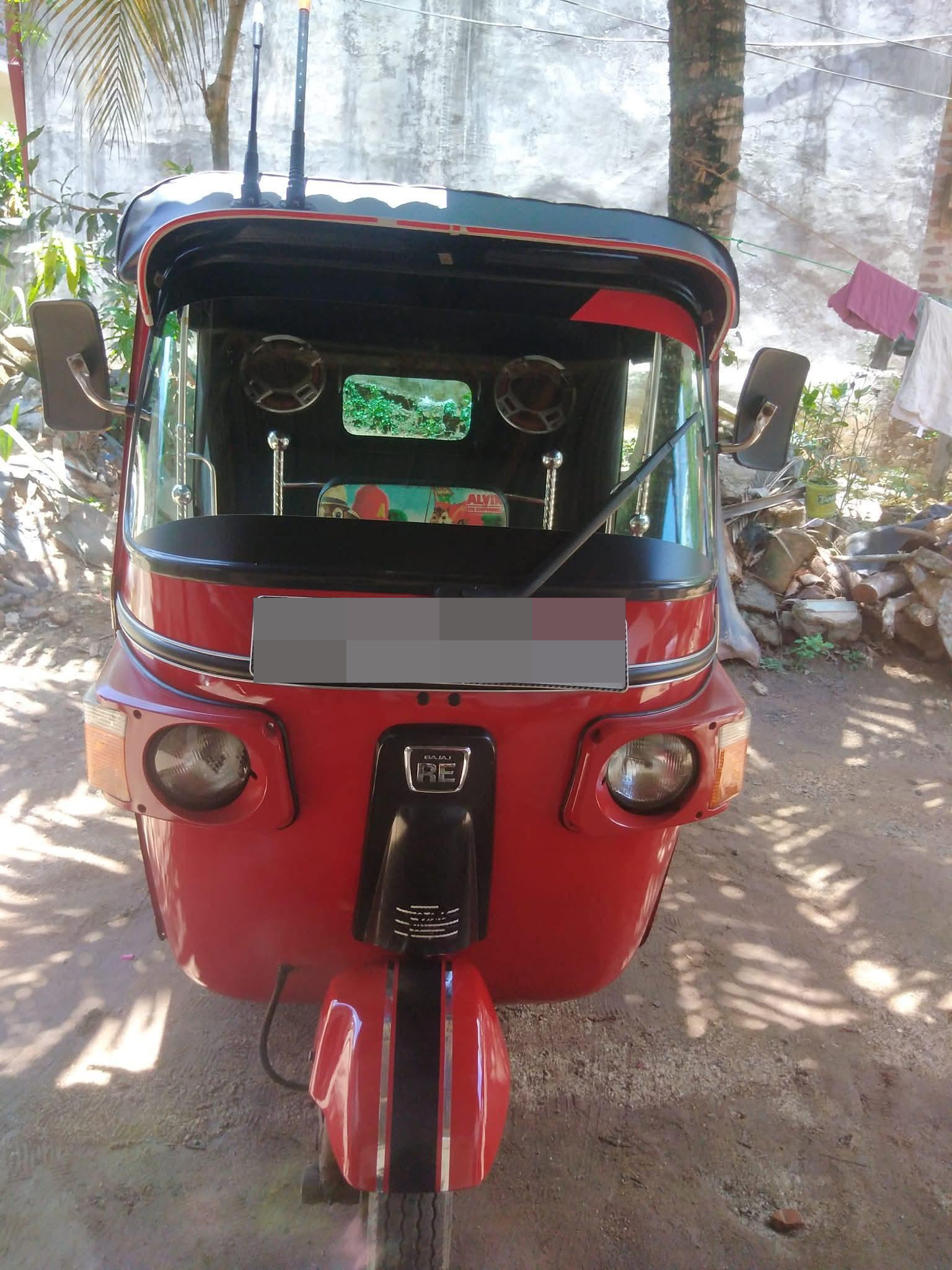 Bajaj Three Wheel 2011 - Used Three wheeler sale in Sri Lanka - patpat.lk