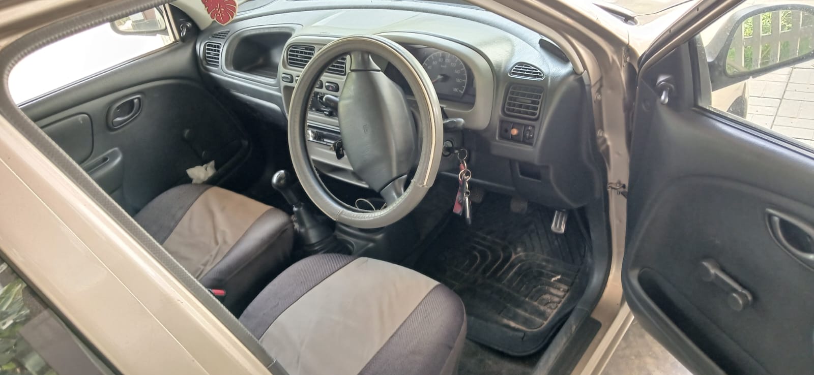 Suzuki Alto 2012 - பயன்படுத்தப்பட்டது கார் sale in Sri Lanka - patpat.lk