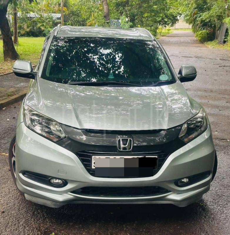 Honda Vezel 2014 - பயன்படுத்தப்பட்டது SUV sale in Sri Lanka - patpat.lk