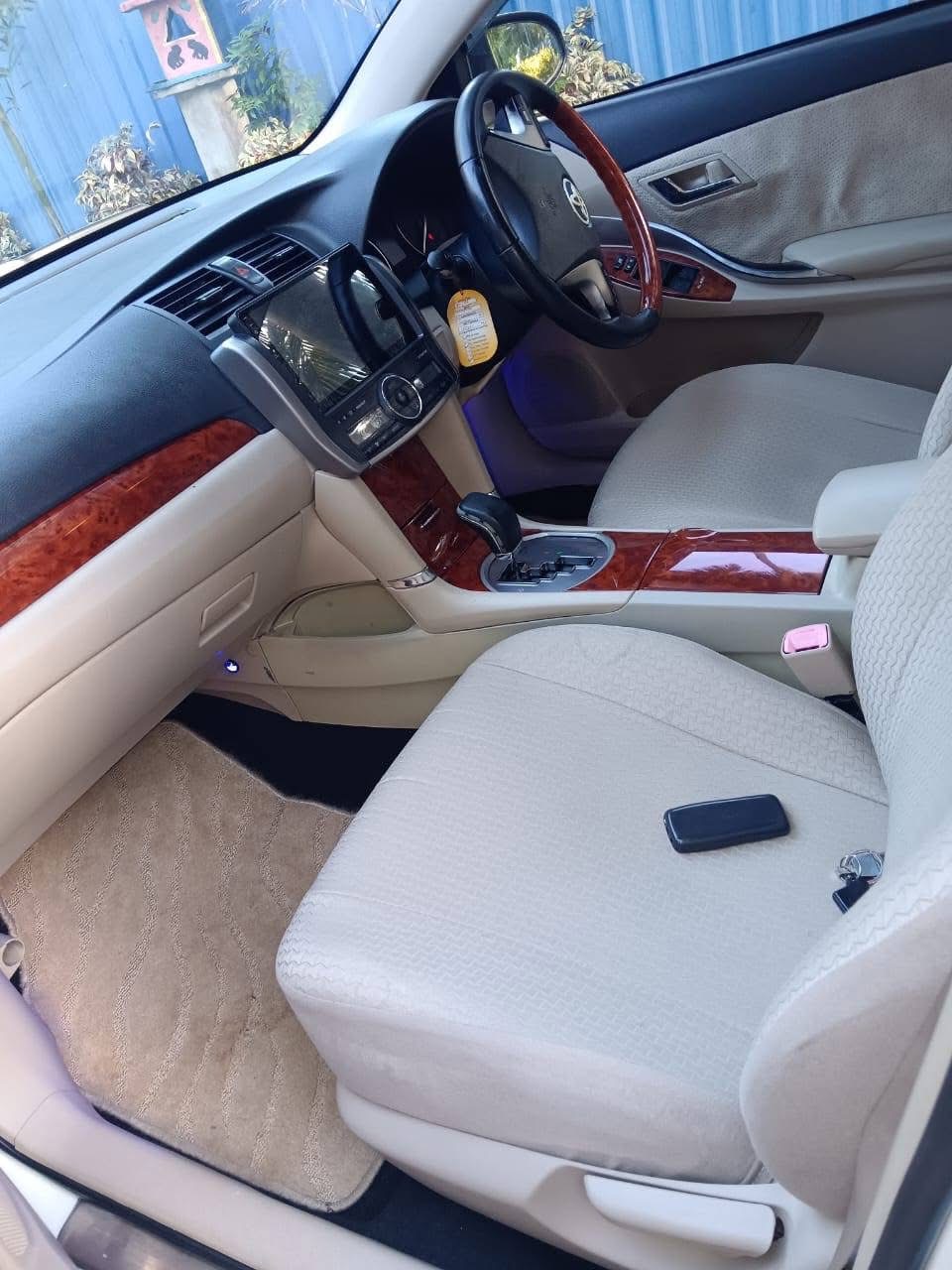 Toyota Premio 2013 - භාවිතා කරන ලද කාර් sale in Sri Lanka - patpat.lk